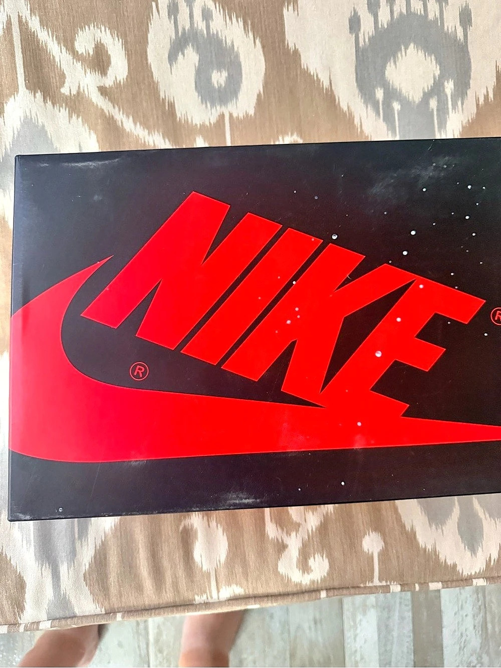 Nike Air Jordan 1 Retro High OG High-Top Sneakers in White & Black US 11 NWT